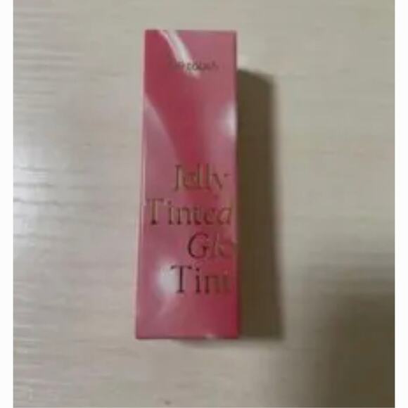 Milk Touch Berry-Jelly Lip Tint – Cool Berry | K-Beauty Plump Juicy Glow Tint - Picture 4 of 12